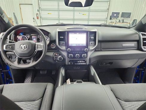 New 2026 RAM 1500 4x4 Crew Cab image 24