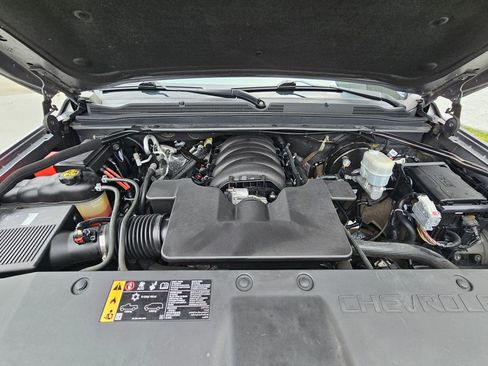 Used 2019 Chevrolet Tahoe LS AWD/4WD image 30