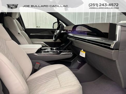 New 2026 Cadillac Escalade IQL Luxury image 11