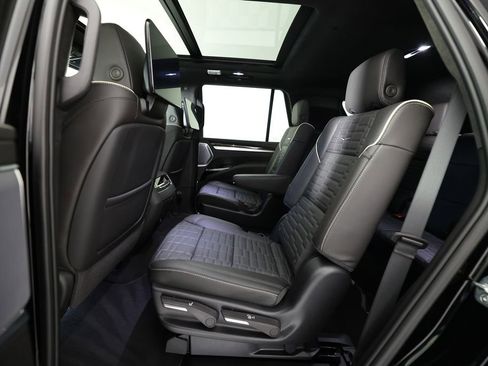 Used 2026 Cadillac Escalade Platinum Sport w/ LPO, ONYX Package AWD/4WD image 17