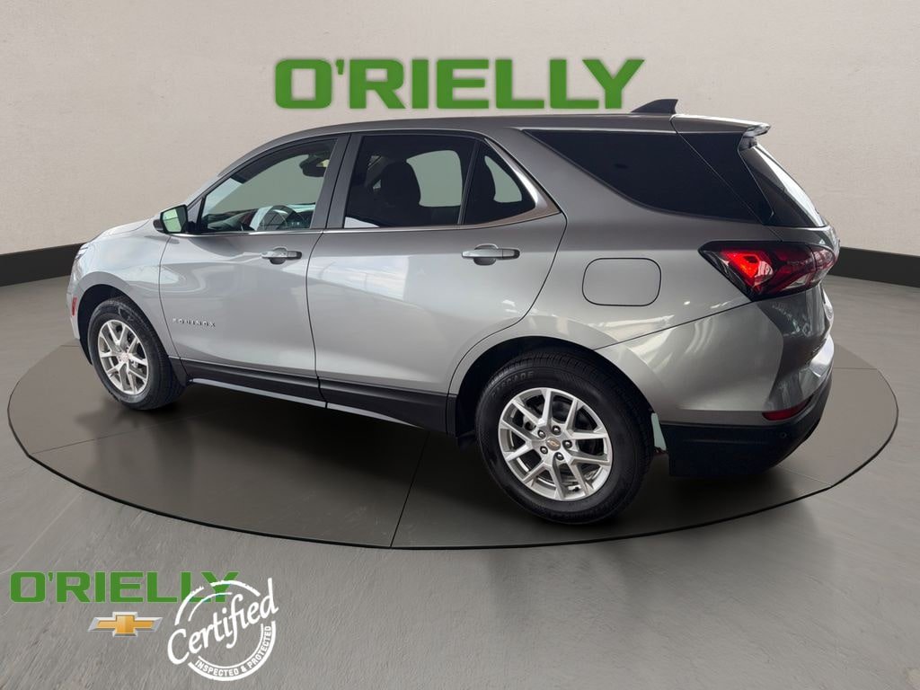 Used 2024 Chevrolet Equinox LT AWD/4WD image 4