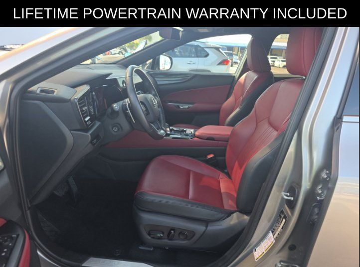 Used 2025 Lexus NX 250 FWD w/ Towing Package (2000 Lbs) image 8