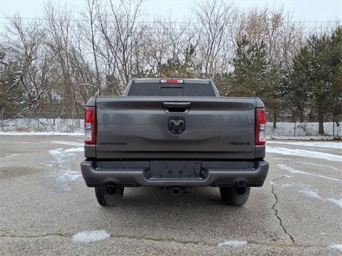 Used 2021 RAM 1500 Big Horn image 6
