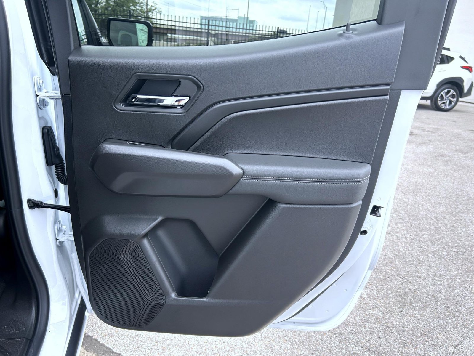 New 2026 Chevrolet Colorado LT w/ LT Convenience Package AWD/4WD image 18
