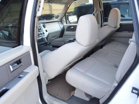 Used 2010 Ford Expedition XLT AWD/4WD image 41