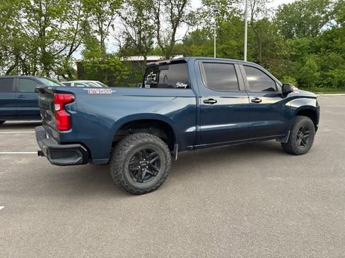 Used 2021 Chevrolet Silverado 1500 LT Trail Boss w/ Convenience Package II AWD/4WD image 8