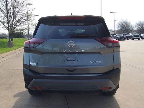 Used 2023 Nissan Rogue SV w/ SV Premium B Package AWD/4WD image 14