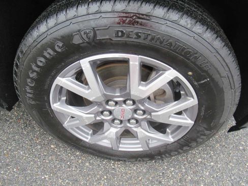 Used 2018 GMC Acadia SLE FWD image 12