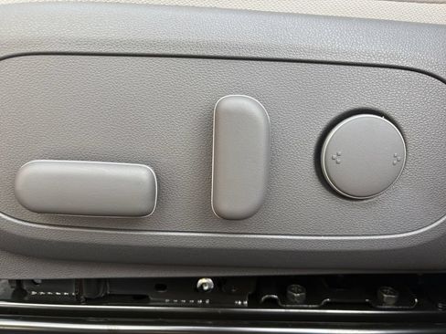 New 2026 Hyundai Kona Limited AWD/4WD image 16