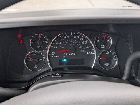 Used 2023 GMC Savana 3500 LS w/ Chrome Appearance Package image 20