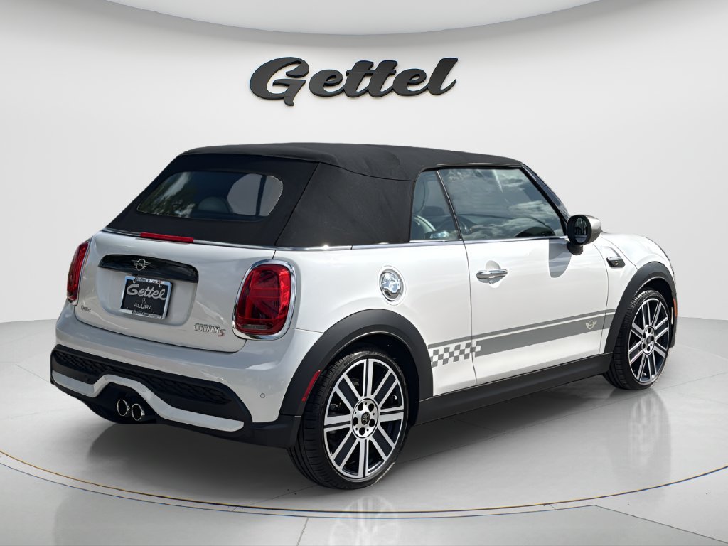 Used 2024 MINI Cooper S FWD image 14