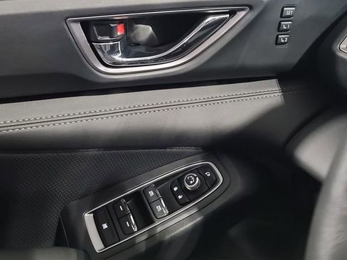 Used 2023 Subaru Ascent Limited w/ Technology Package image 18