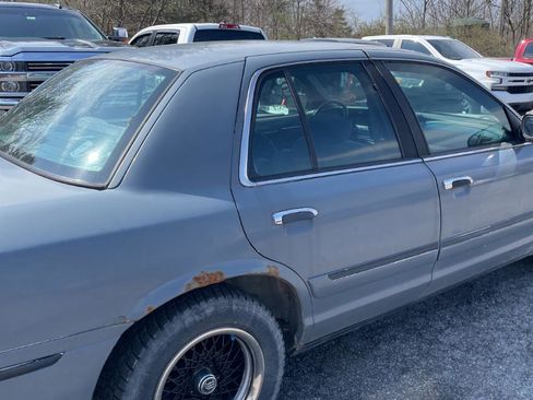 Used 2000 Mercury Grand Marquis GS RWD image 9