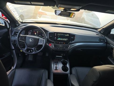 Used 2023 Honda Passport EX-L image 10