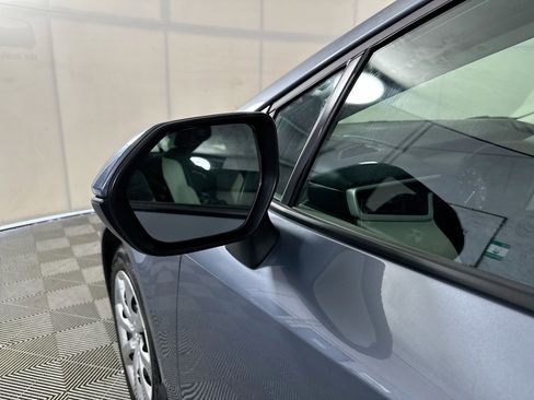 Used 2025 Toyota Corolla LE image 10