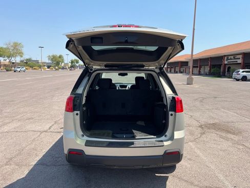 Used 2012 GMC Terrain SLE image 12