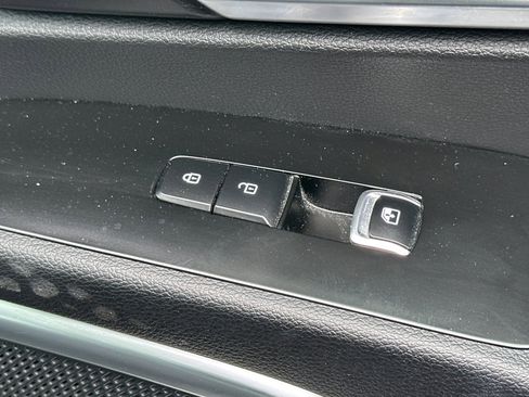 Used 2022 Kia Telluride SX w/ SX Prestige Package image 21