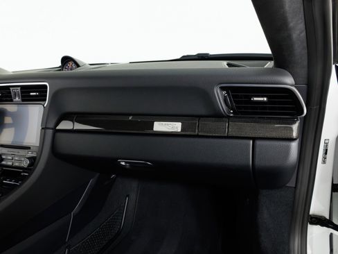 Used 2019 Porsche 911 GT3 RS image 39