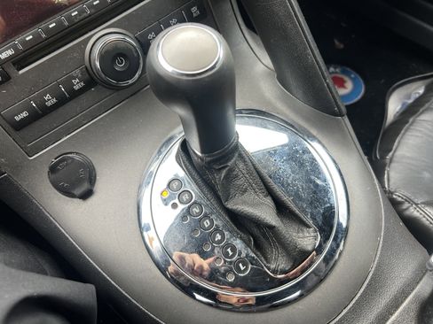 Used 2008 Pontiac Solstice GXP w/ Premium Package image 26