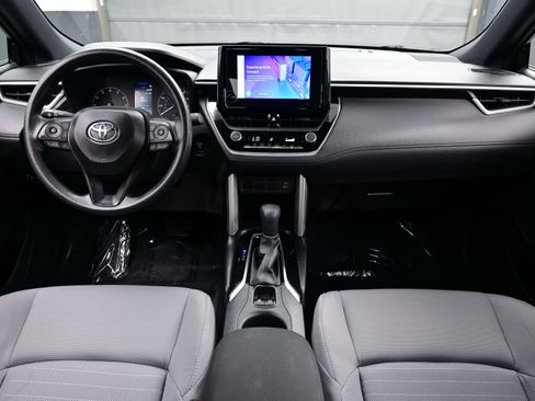 Used 2024 Toyota Corolla Cross S image 17