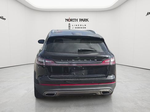 Used 2021 Lincoln Nautilus Reserve w/ Equipment Group 201A FWD image 4