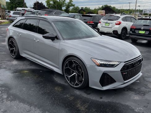 Used 2022 Audi RS 6 AWD/4WD image 2