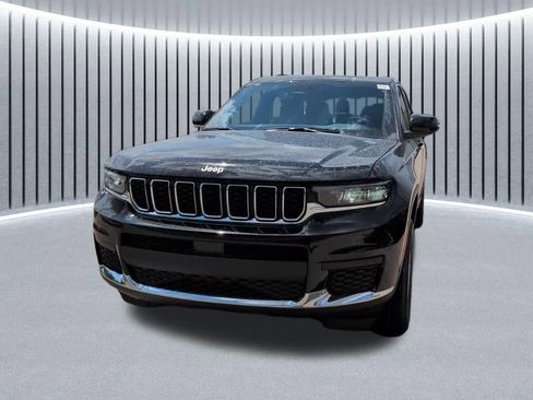New 2026 Jeep Grand Cherokee L Laredo AWD/4WD image 18