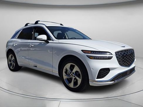 New 2026 Genesis GV70 2.5T Advanced image 4