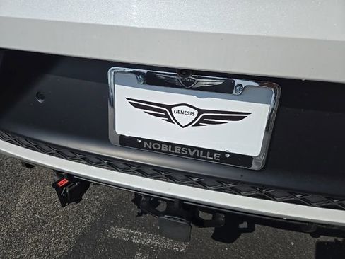 Used 2025 Genesis GV70 3.5T Sport w/ Sport Advanced Package image 12