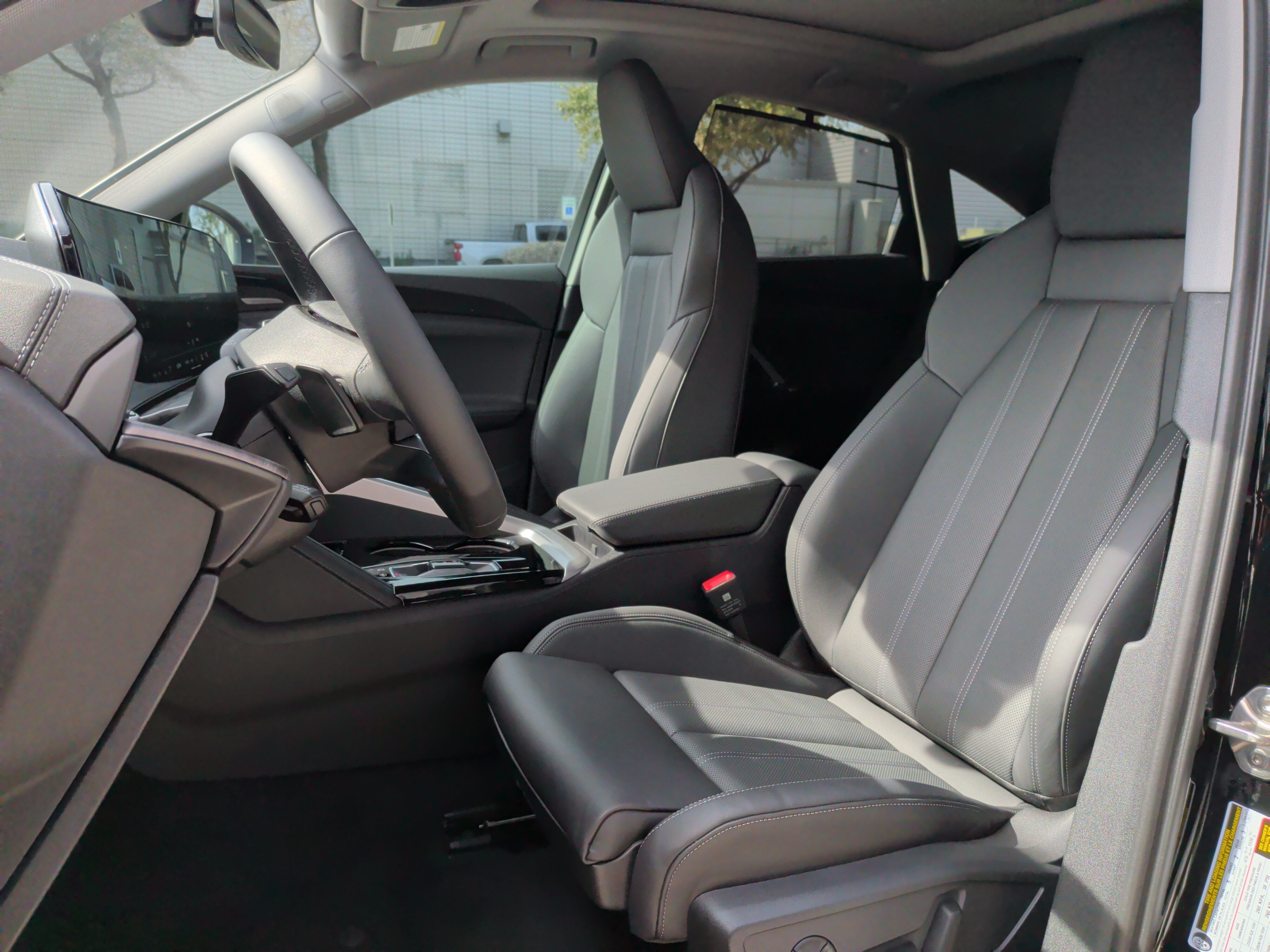 Used 2025 Audi Q5 Premium Plus AWD/4WD image 15