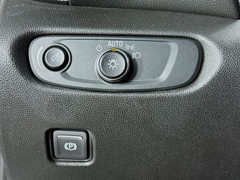 Used 2024 Chevrolet Blazer LT image 14