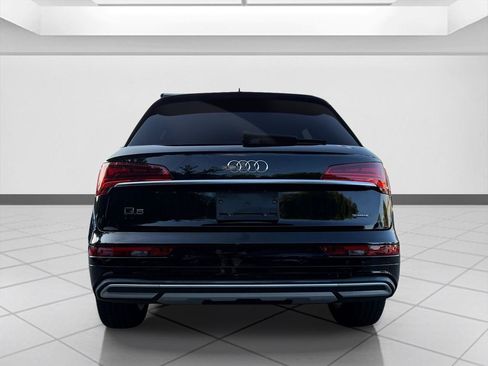Used 2023 Audi Q5 2.0T Premium w/ Convenience Package AWD/4WD image 4