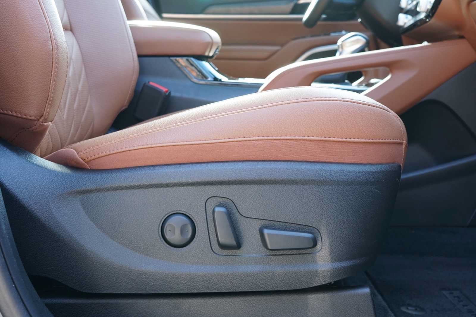 Certified 2025 Kia Telluride AWD image 26