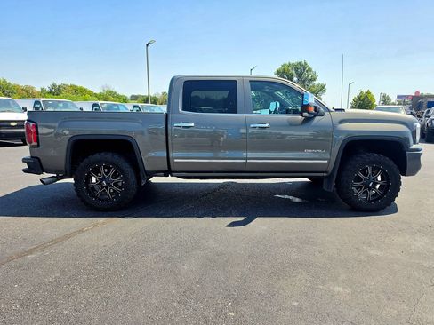 Used 2018 GMC Sierra 1500 Denali AWD/4WD image 10