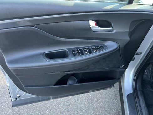 Used 2021 Hyundai Santa Fe SEL image 15