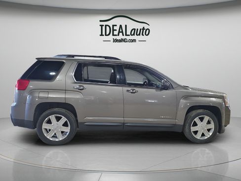 Used 2011 GMC Terrain SLT FWD image 3
