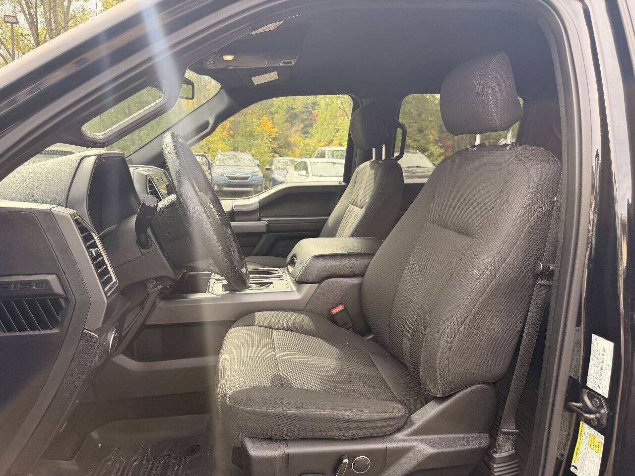 Used 2016 Ford F150 XLT w/ Equipment Group 302A Luxury AWD/4WD image 10