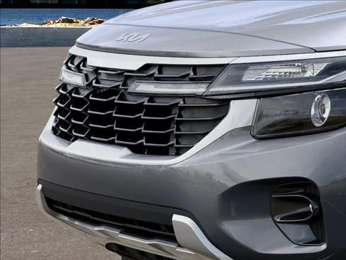 New 2026 Kia Seltos EX image 12