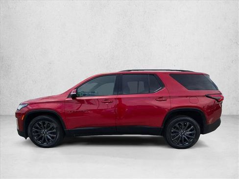 Used 2023 Chevrolet Traverse RS FWD image 9