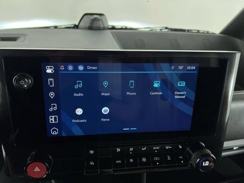 Used 2024 Chevrolet Brightdrop 400 w/ Commercial Equipment Package AWD/4WD image 13