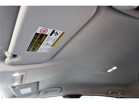 Used 2025 Nissan Kicks SV FWD image 29