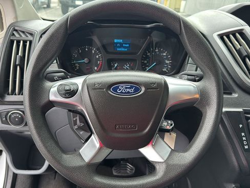 Used 2019 Ford Transit 350 XLT image 14