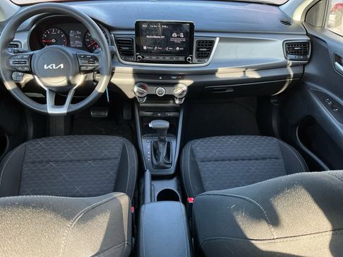Used 2023 Kia Rio S image 12