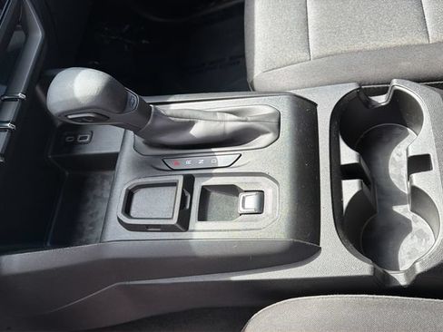 Used 2023 Chevrolet Colorado W/T RWD image 24