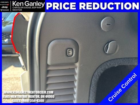 Used 2021 Jeep Grand Cherokee Limited AWD/4WD image 11
