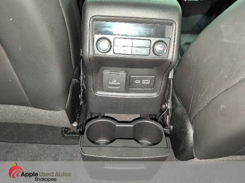 Used 2021 GMC Acadia SLT w/ Elevation Edition image 36