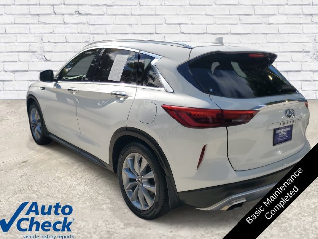 Used 2021 INFINITI QX50 Luxe FWD image 2