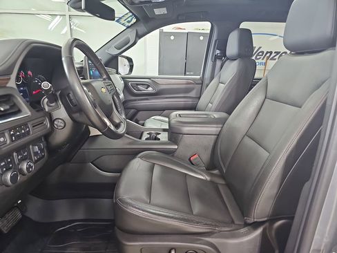 Used 2021 Chevrolet Tahoe LT w/ LT Signature Package image 21