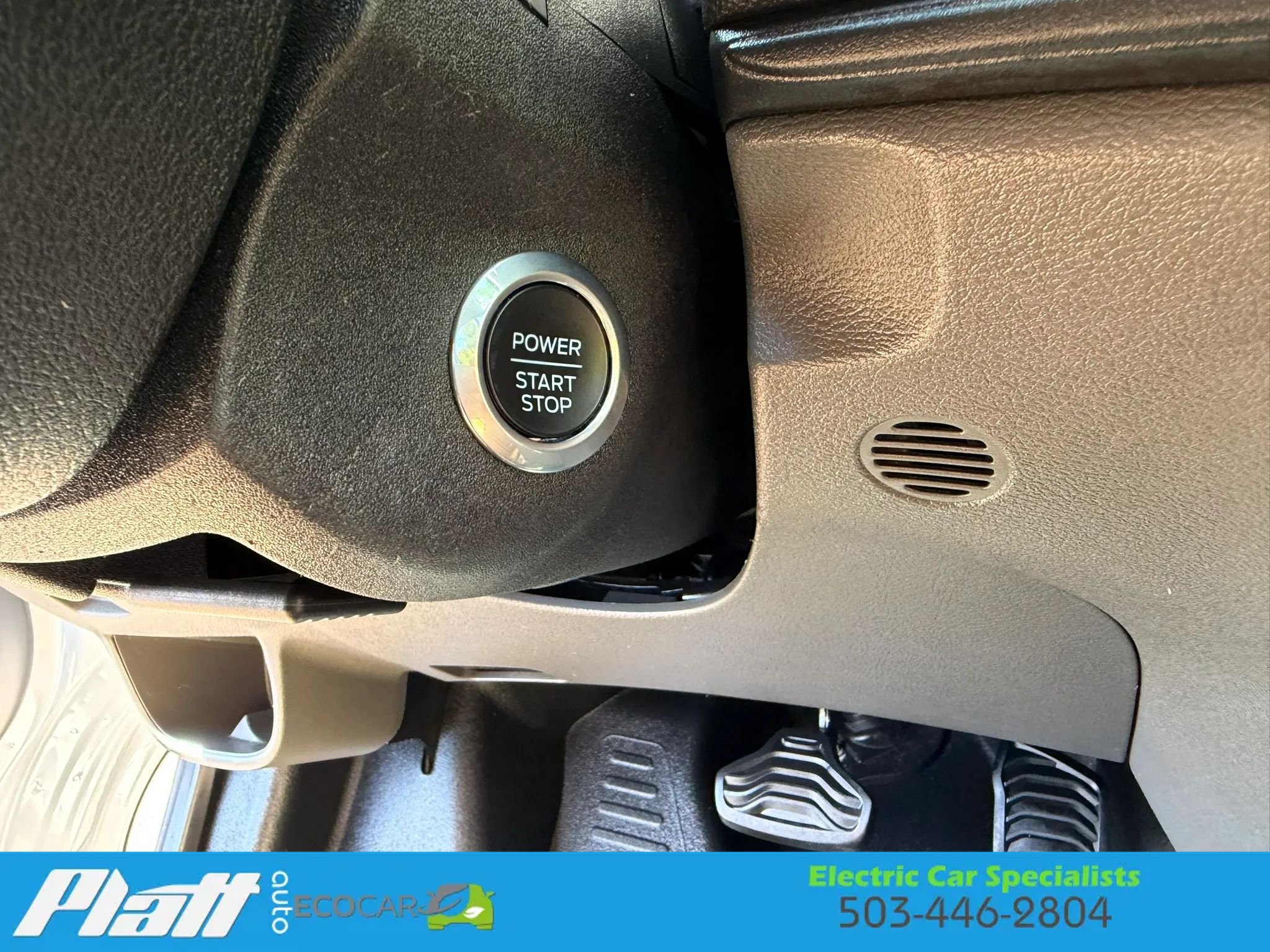 Used 2023 Ford E-Transit Medium Roof w/ Load Area Protection Package RWD image 21