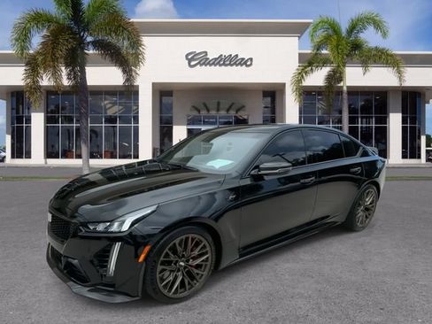 Certified 2022 Cadillac CT5 V Blackwing w/ Carbon Fiber Package 2 RWD image 6